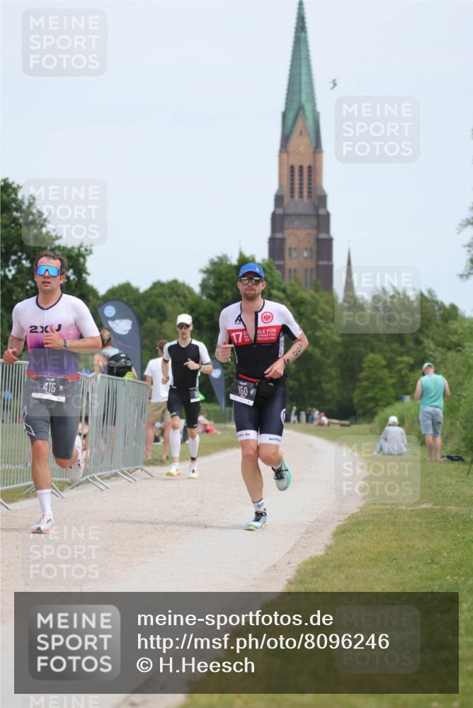 22.06.2025 - Viking Triathlon H.Heesch http://msf.ph/oto/8096246 22.06.2025 13:26:04 Laufen 95, 150, 172, 360, 415 meine-sportfotos.de