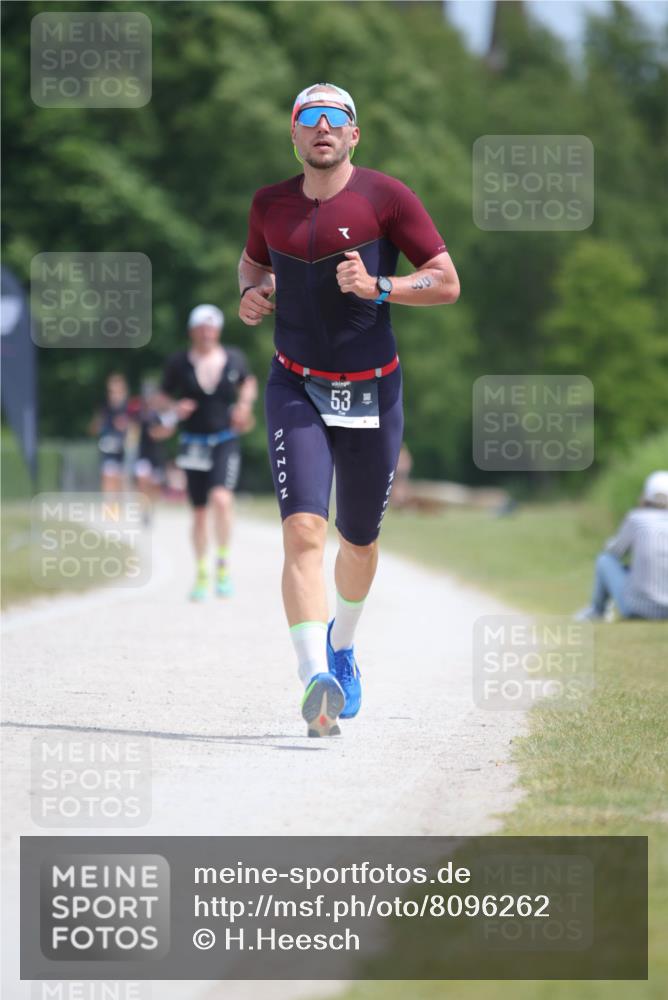 22.06.2025 - Viking Triathlon H.Heesch http://msf.ph/oto/8096262 22.06.2025 13:10:23 Laufen 53 meine-sportfotos.de