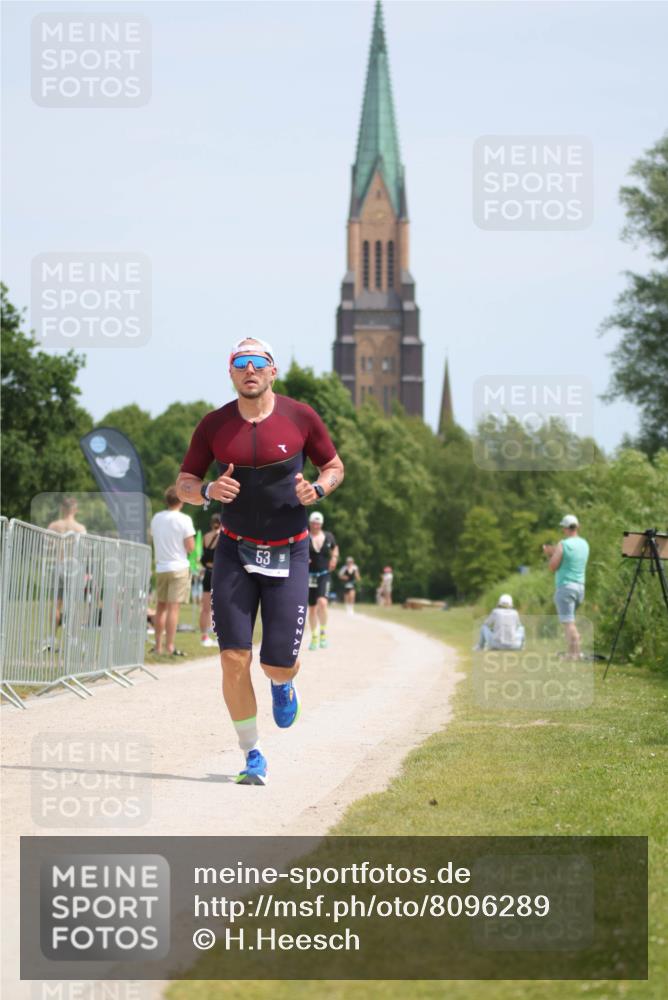 22.06.2025 - Viking Triathlon H.Heesch http://msf.ph/oto/8096289 22.06.2025 13:10:26 Laufen 53 meine-sportfotos.de