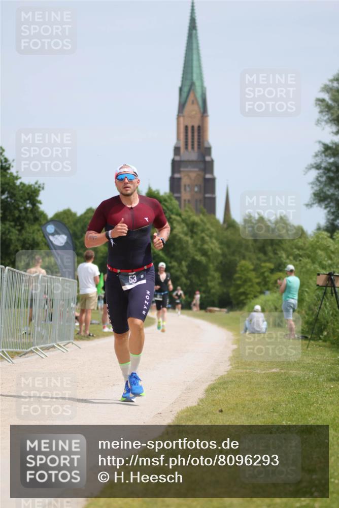 22.06.2025 - Viking Triathlon H.Heesch http://msf.ph/oto/8096293 22.06.2025 13:10:26 Laufen 53 meine-sportfotos.de