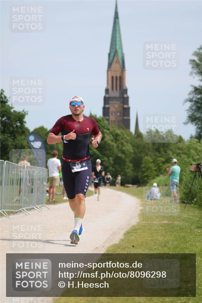 22.06.2025 - Viking Triathlon H.Heesch http://msf.ph/oto/8096298 22.06.2025 13:10:26 Laufen 53 meine-sportfotos.de