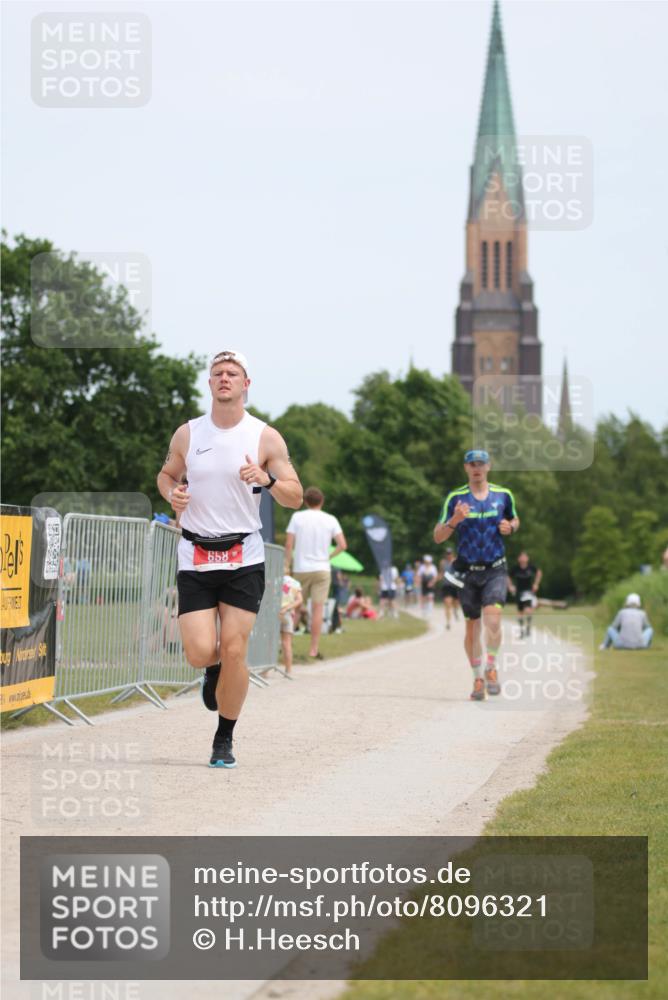 22.06.2025 - Viking Triathlon H.Heesch http://msf.ph/oto/8096321 22.06.2025 13:26:39 Laufen 41, 658 meine-sportfotos.de