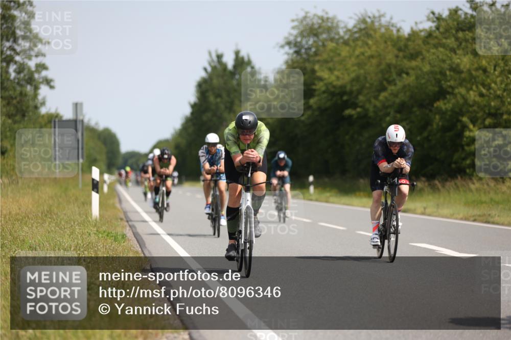 22.06.2025 - Viking Triathlon Yannick Fuchs http://msf.ph/oto/8096346 22.06.2025 11:21:27 Radfahren 50, 70, 75, 127, 296, 469, 522, 550, 643 meine-sportfotos.de