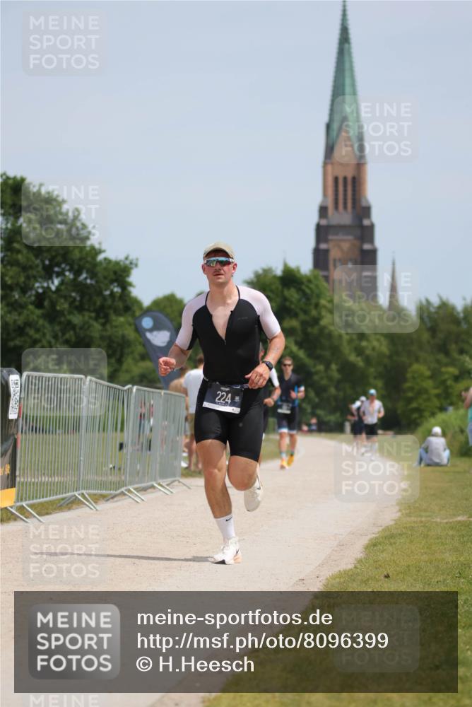 22.06.2025 - Viking Triathlon H.Heesch http://msf.ph/oto/8096399 22.06.2025 13:10:49 Laufen 63, 224 meine-sportfotos.de
