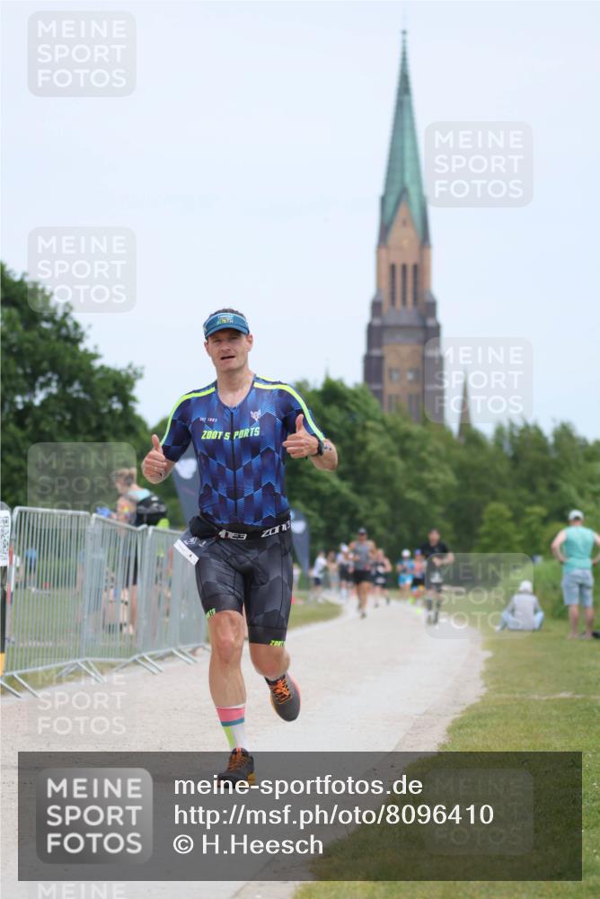 22.06.2025 - Viking Triathlon H.Heesch http://msf.ph/oto/8096410 22.06.2025 13:26:42 Laufen 41, 658 meine-sportfotos.de
