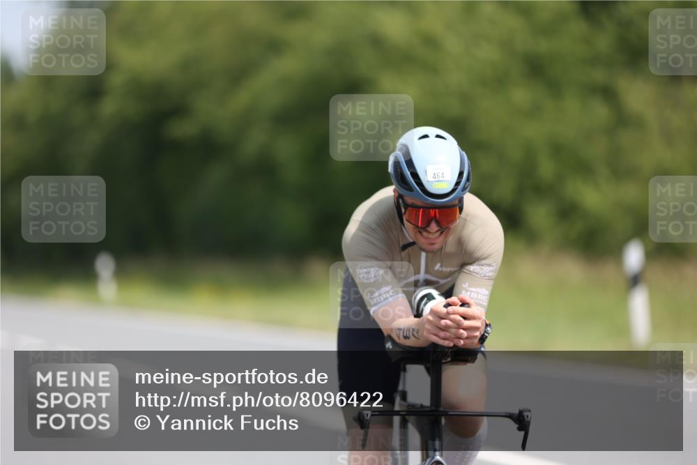 22.06.2025 - Viking Triathlon Yannick Fuchs http://msf.ph/oto/8096422 22.06.2025 11:58:56 Radfahren 81, 100, 214, 435, 464, 483, 492, 527 meine-sportfotos.de