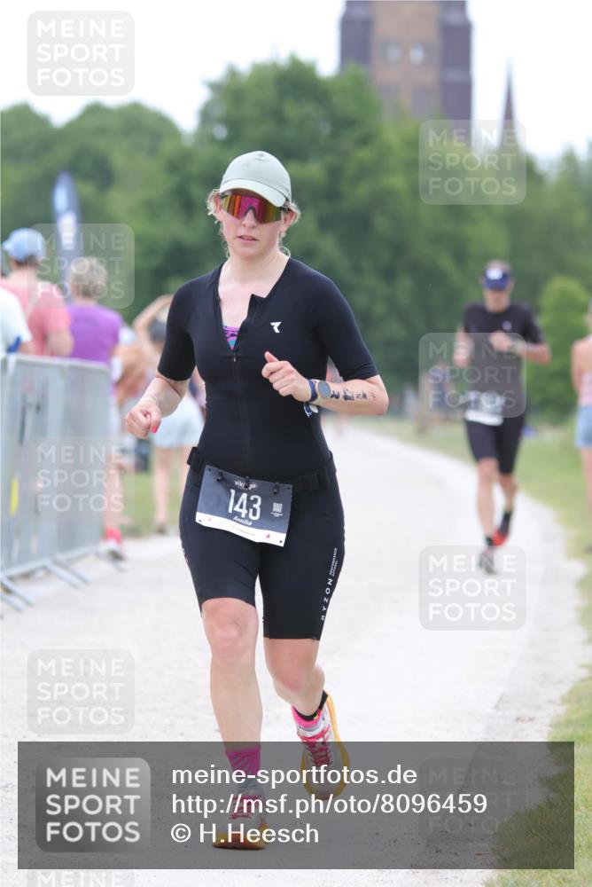 22.06.2025 - Viking Triathlon H.Heesch http://msf.ph/oto/8096459 22.06.2025 15:31:35 Laufen 143, 331, 410 meine-sportfotos.de