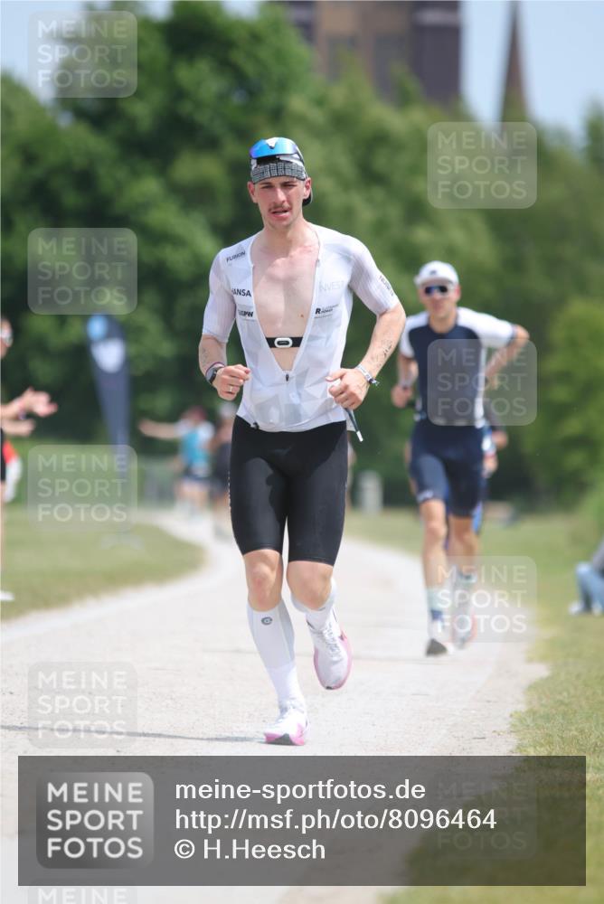 22.06.2025 - Viking Triathlon H.Heesch http://msf.ph/oto/8096464 22.06.2025 13:11:00 Laufen 42, 63, 351, 455 meine-sportfotos.de