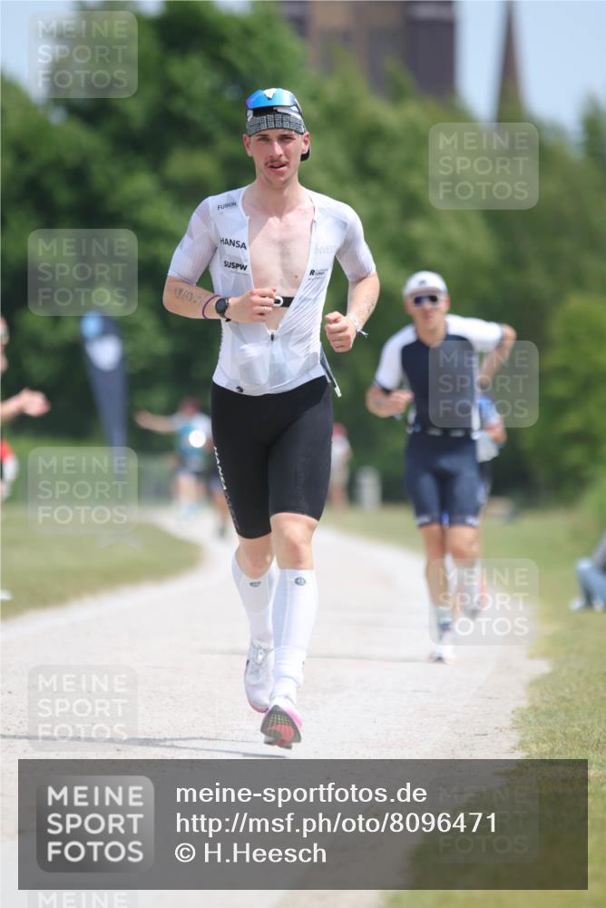 22.06.2025 - Viking Triathlon H.Heesch http://msf.ph/oto/8096471 22.06.2025 13:11:00 Laufen 42, 63, 351, 455 meine-sportfotos.de