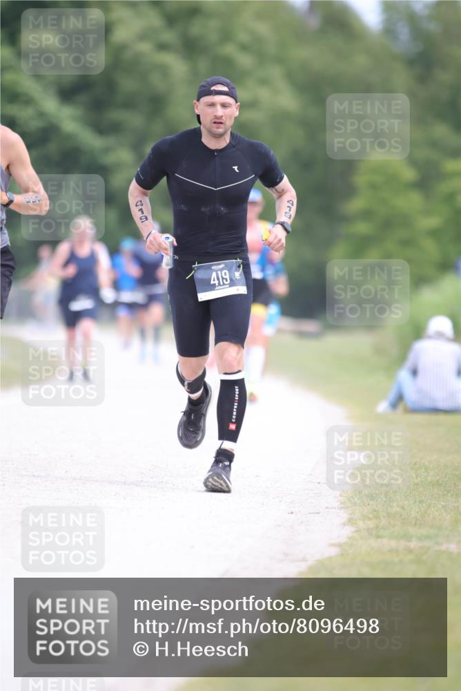 22.06.2025 - Viking Triathlon H.Heesch http://msf.ph/oto/8096498 22.06.2025 13:26:51 Laufen 419, 643 meine-sportfotos.de