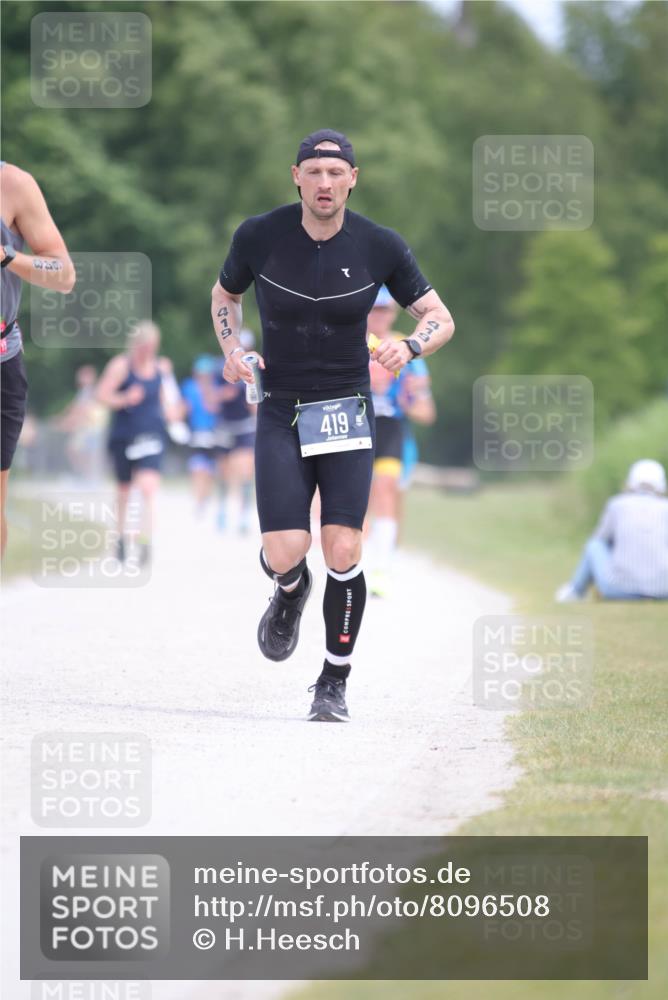 22.06.2025 - Viking Triathlon H.Heesch http://msf.ph/oto/8096508 22.06.2025 13:26:51 Laufen 419, 643 meine-sportfotos.de