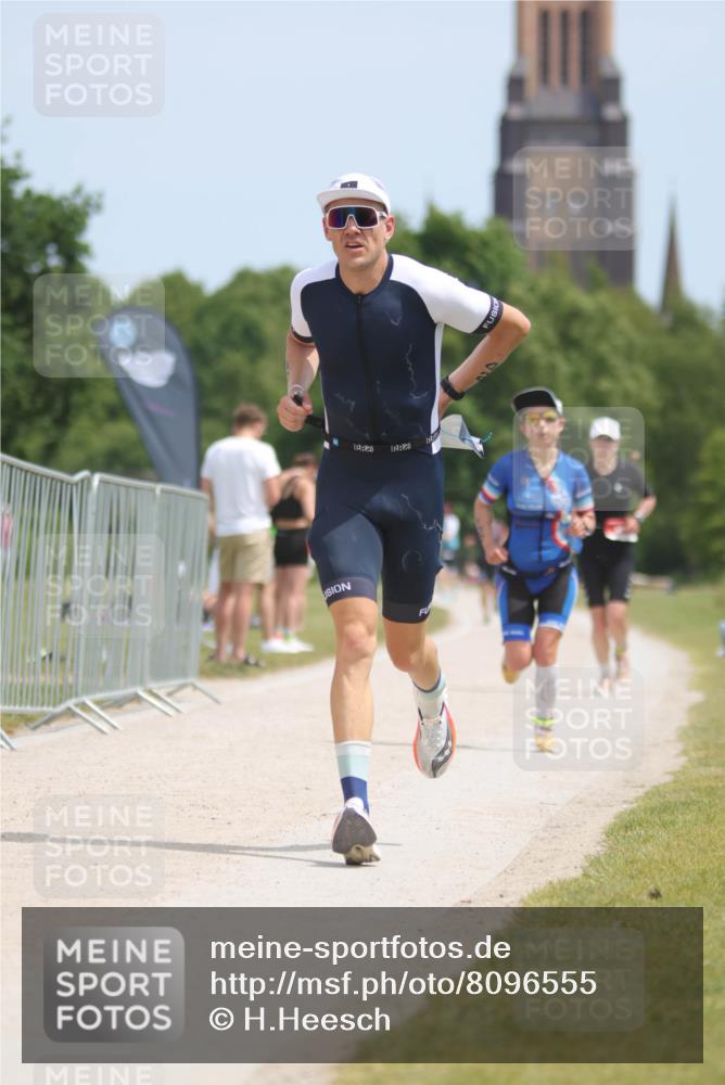 22.06.2025 - Viking Triathlon H.Heesch http://msf.ph/oto/8096555 22.06.2025 13:11:06 Laufen 42, 137, 455 meine-sportfotos.de