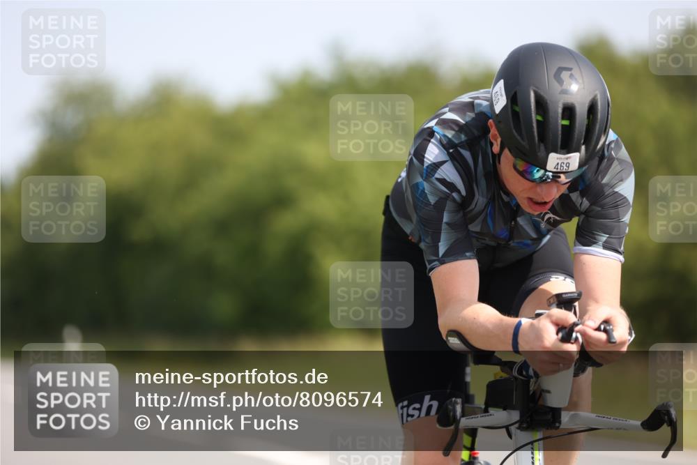 22.06.2025 - Viking Triathlon Yannick Fuchs http://msf.ph/oto/8096574 22.06.2025 11:21:34 Radfahren 70, 296, 387, 469, 550, 643 meine-sportfotos.de