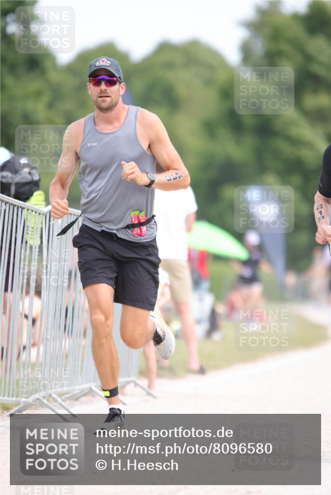 22.06.2025 - Viking Triathlon H.Heesch http://msf.ph/oto/8096580 22.06.2025 13:26:53 Laufen 419, 643 meine-sportfotos.de