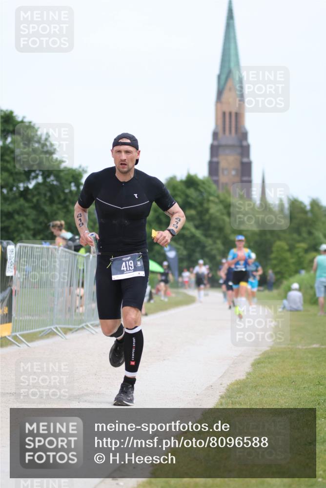 22.06.2025 - Viking Triathlon H.Heesch http://msf.ph/oto/8096588 22.06.2025 13:26:55 Laufen 419, 553, 643 meine-sportfotos.de