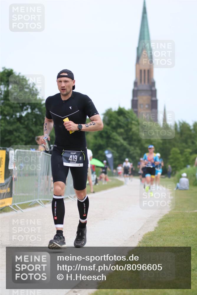 22.06.2025 - Viking Triathlon H.Heesch http://msf.ph/oto/8096605 22.06.2025 13:26:56 Laufen 419, 553, 643 meine-sportfotos.de