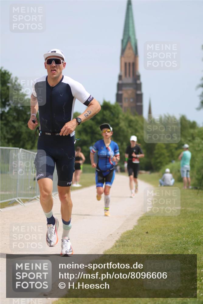 22.06.2025 - Viking Triathlon H.Heesch http://msf.ph/oto/8096606 22.06.2025 13:11:07 Laufen 42, 137, 455, 613 meine-sportfotos.de