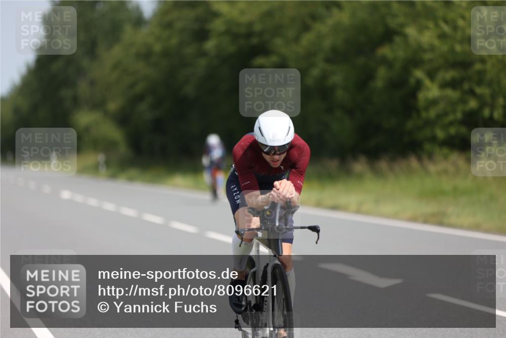 22.06.2025 - Viking Triathlon Yannick Fuchs http://msf.ph/oto/8096621 22.06.2025 11:59:04 Radfahren 81, 100, 435, 460, 527 meine-sportfotos.de