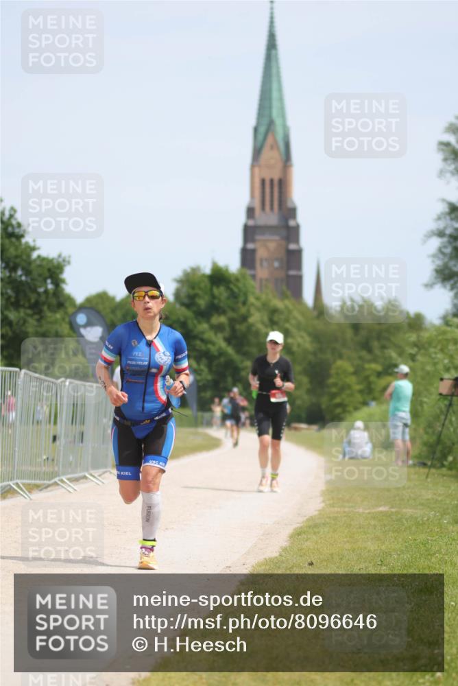 22.06.2025 - Viking Triathlon H.Heesch http://msf.ph/oto/8096646 22.06.2025 13:11:08 Laufen 42, 137, 455, 613 meine-sportfotos.de