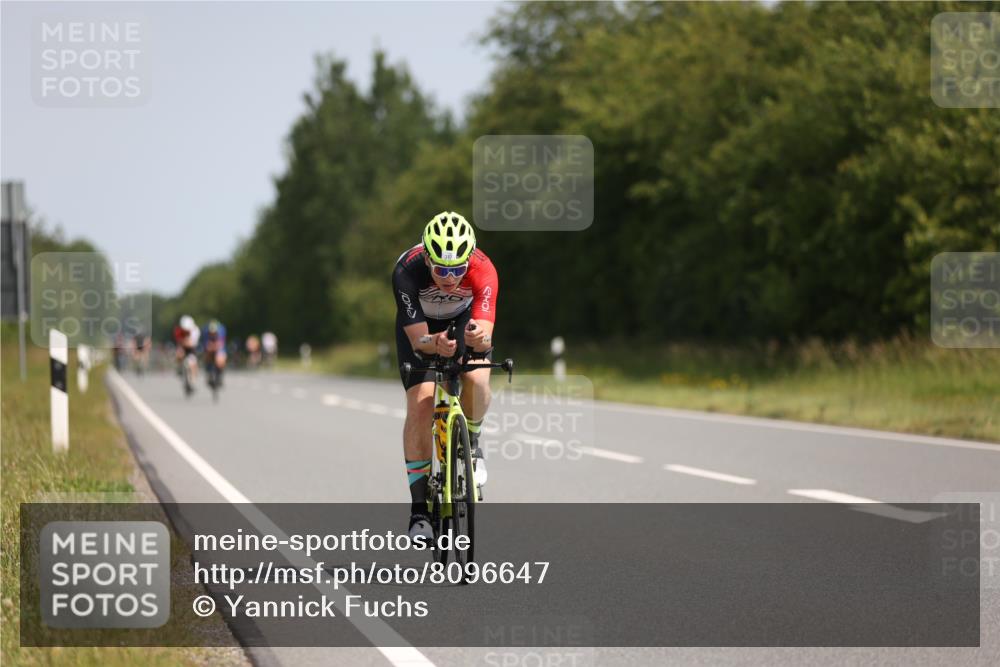 22.06.2025 - Viking Triathlon Yannick Fuchs http://msf.ph/oto/8096647 22.06.2025 11:21:38 Radfahren 135, 300, 387, 469 meine-sportfotos.de
