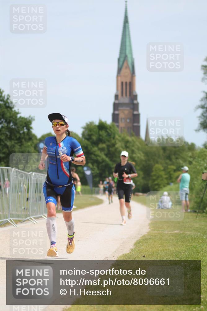 22.06.2025 - Viking Triathlon H.Heesch http://msf.ph/oto/8096661 22.06.2025 13:11:08 Laufen 42, 137, 455, 613 meine-sportfotos.de