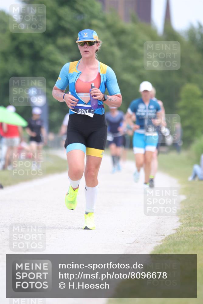 22.06.2025 - Viking Triathlon H.Heesch http://msf.ph/oto/8096678 22.06.2025 13:26:59 Laufen 163, 419, 553, 643 meine-sportfotos.de