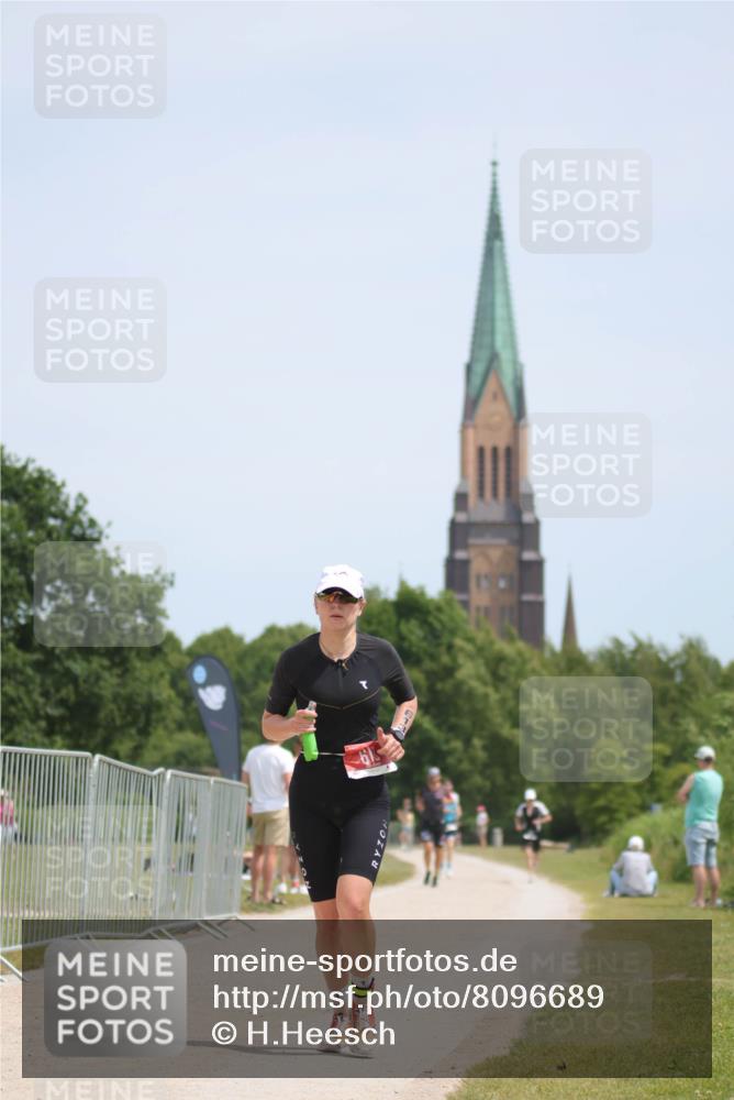 22.06.2025 - Viking Triathlon H.Heesch http://msf.ph/oto/8096689 22.06.2025 13:11:12 Laufen 137, 613 meine-sportfotos.de