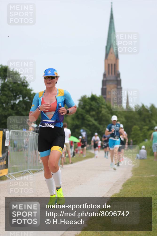 22.06.2025 - Viking Triathlon H.Heesch http://msf.ph/oto/8096742 22.06.2025 13:27:02 Laufen 163, 475, 521, 553 meine-sportfotos.de
