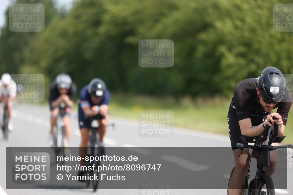 22.06.2025 - Viking Triathlon Yannick Fuchs http://msf.ph/oto/8096747 22.06.2025 11:59:22 Radfahren 7, 87, 193, 301, 611, 627 meine-sportfotos.de