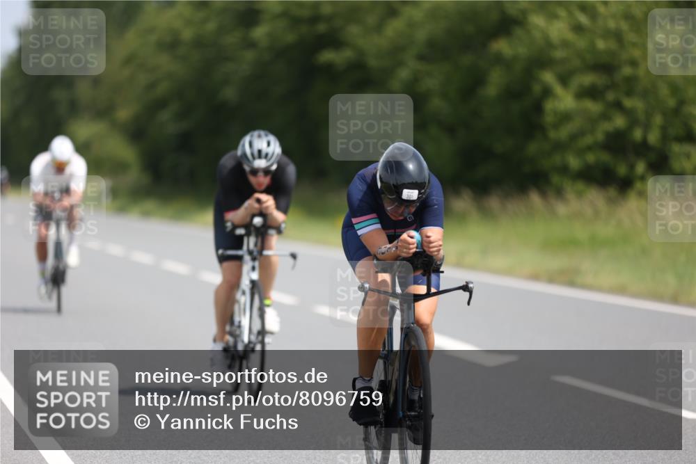 22.06.2025 - Viking Triathlon Yannick Fuchs http://msf.ph/oto/8096759 22.06.2025 11:59:23 Radfahren 7, 87, 193, 301, 611, 627 meine-sportfotos.de