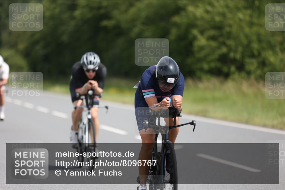 22.06.2025 - Viking Triathlon Yannick Fuchs http://msf.ph/oto/8096767 22.06.2025 11:59:23 Radfahren 7, 87, 193, 301, 611, 627 meine-sportfotos.de