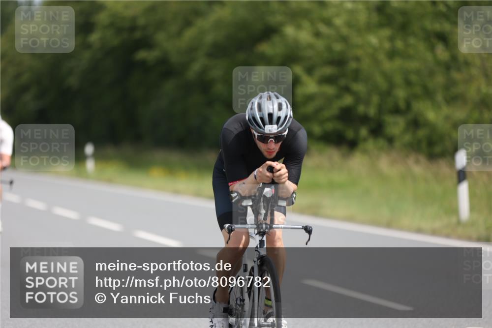 22.06.2025 - Viking Triathlon Yannick Fuchs http://msf.ph/oto/8096782 22.06.2025 11:59:24 Radfahren 7, 87, 193, 301, 611, 627 meine-sportfotos.de