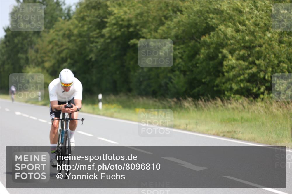 22.06.2025 - Viking Triathlon Yannick Fuchs http://msf.ph/oto/8096810 22.06.2025 11:59:24 Radfahren 7, 87, 193, 301, 611, 627 meine-sportfotos.de