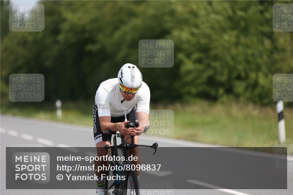 22.06.2025 - Viking Triathlon Yannick Fuchs http://msf.ph/oto/8096837 22.06.2025 11:59:25 Radfahren 2, 7, 87, 193, 196, 301, 611, 627, 661 meine-sportfotos.de