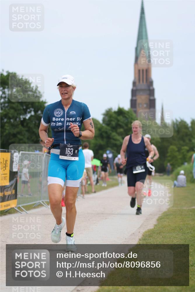22.06.2025 - Viking Triathlon H.Heesch http://msf.ph/oto/8096856 22.06.2025 13:27:06 Laufen 163, 475, 513, 521, 553 meine-sportfotos.de