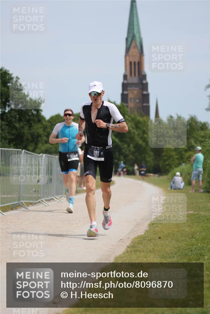 22.06.2025 - Viking Triathlon H.Heesch http://msf.ph/oto/8096870 22.06.2025 13:11:28 Laufen 101, 390, 395 meine-sportfotos.de