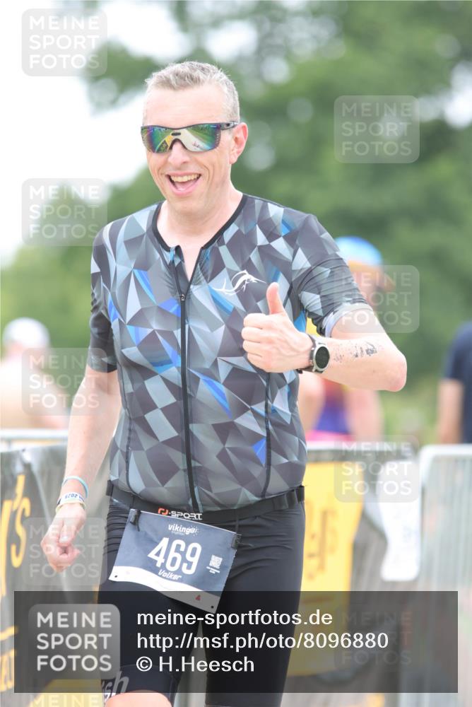 22.06.2025 - Viking Triathlon H.Heesch http://msf.ph/oto/8096880 22.06.2025 15:32:39 Laufen 469 meine-sportfotos.de