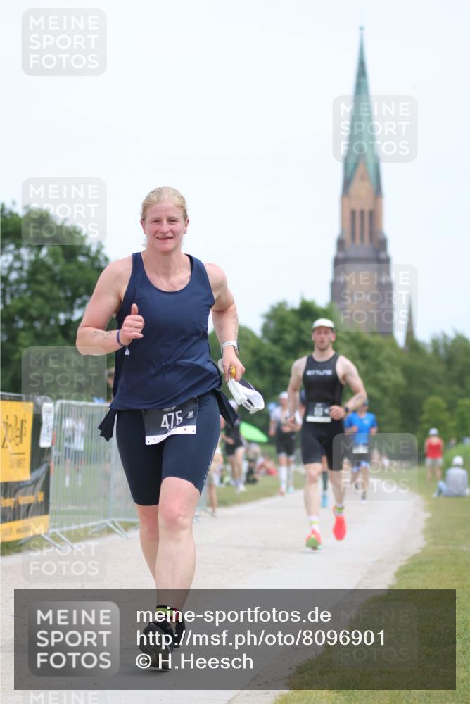 22.06.2025 - Viking Triathlon H.Heesch http://msf.ph/oto/8096901 22.06.2025 13:27:09 Laufen 163, 475, 513, 521 meine-sportfotos.de