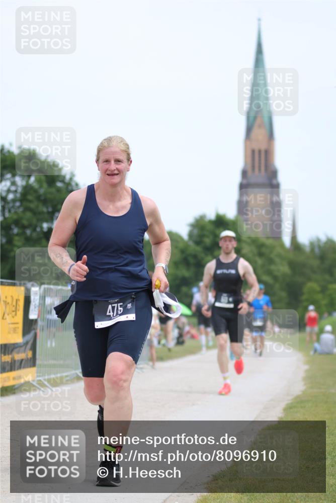 22.06.2025 - Viking Triathlon H.Heesch http://msf.ph/oto/8096910 22.06.2025 13:27:09 Laufen 163, 475, 513, 521 meine-sportfotos.de