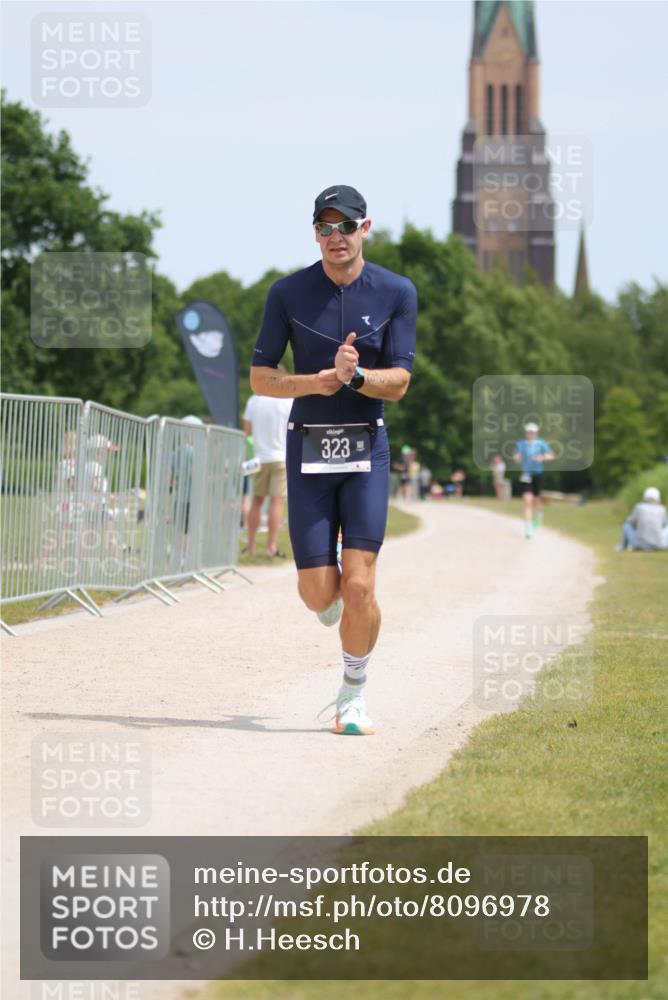 22.06.2025 - Viking Triathlon H.Heesch http://msf.ph/oto/8096978 22.06.2025 13:11:44 Laufen 323 meine-sportfotos.de