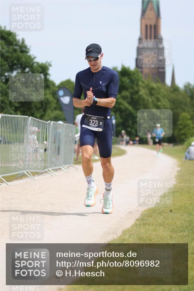 22.06.2025 - Viking Triathlon H.Heesch http://msf.ph/oto/8096982 22.06.2025 13:11:44 Laufen 323 meine-sportfotos.de