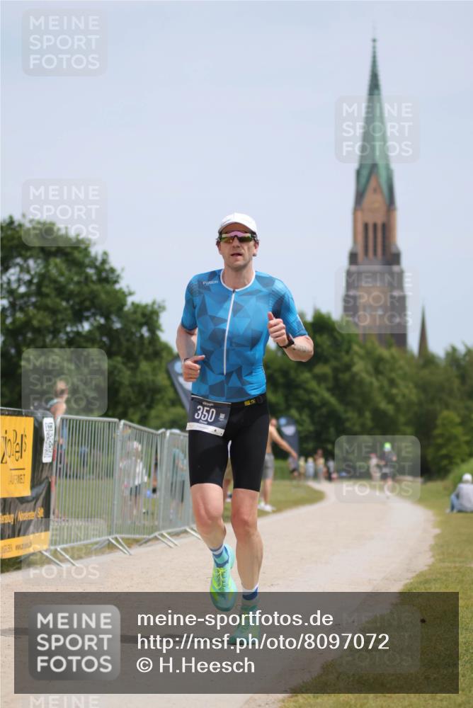 22.06.2025 - Viking Triathlon H.Heesch http://msf.ph/oto/8097072 22.06.2025 13:12:00 Laufen 350 meine-sportfotos.de