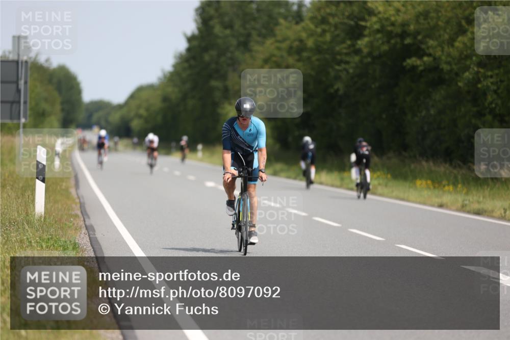 22.06.2025 - Viking Triathlon Yannick Fuchs http://msf.ph/oto/8097092 22.06.2025 11:59:42 Radfahren 55, 124, 207, 225, 480, 501 meine-sportfotos.de