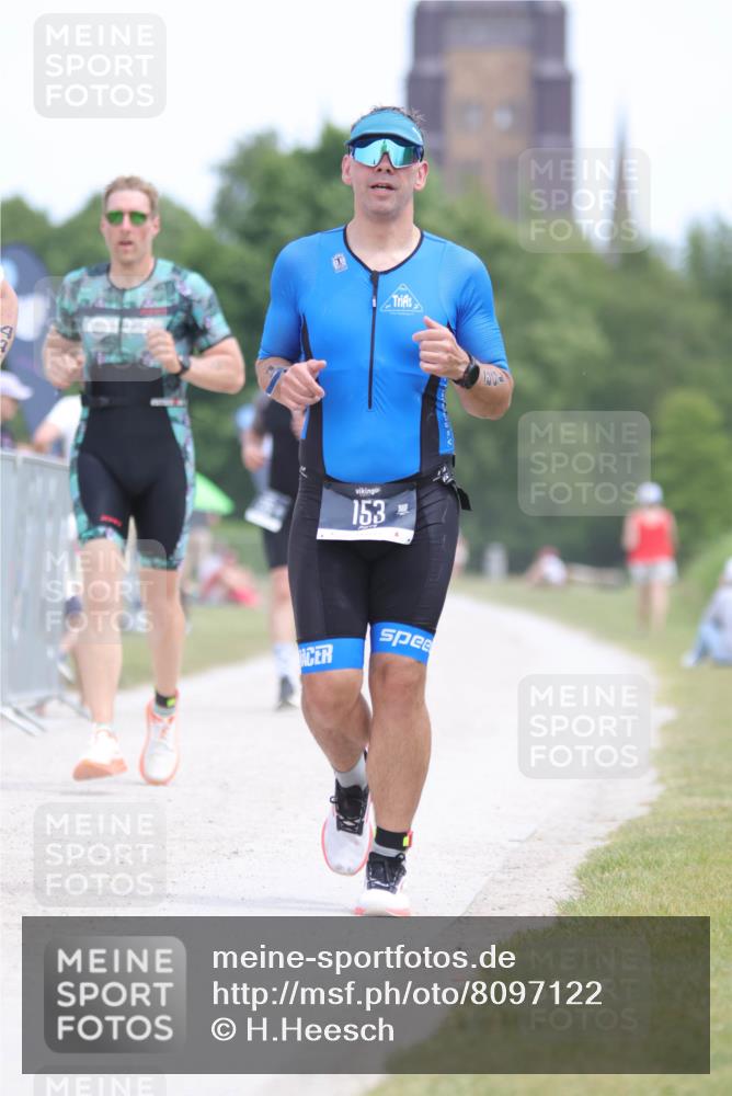 22.06.2025 - Viking Triathlon H.Heesch http://msf.ph/oto/8097122 22.06.2025 13:27:17 Laufen 78, 153, 275, 376, 444, 513 meine-sportfotos.de
