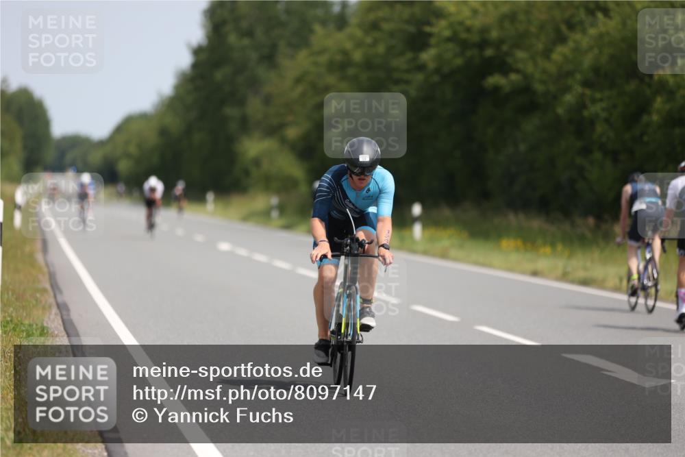 22.06.2025 - Viking Triathlon Yannick Fuchs http://msf.ph/oto/8097147 22.06.2025 11:59:43 Radfahren 124, 207, 225, 230, 480, 501 meine-sportfotos.de