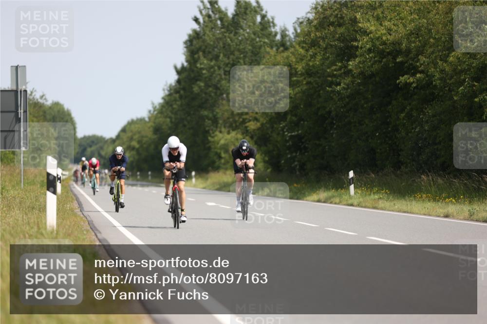 22.06.2025 - Viking Triathlon Yannick Fuchs http://msf.ph/oto/8097163 22.06.2025 11:22:04 Radfahren 1, 80, 101, 187, 323, 455 meine-sportfotos.de