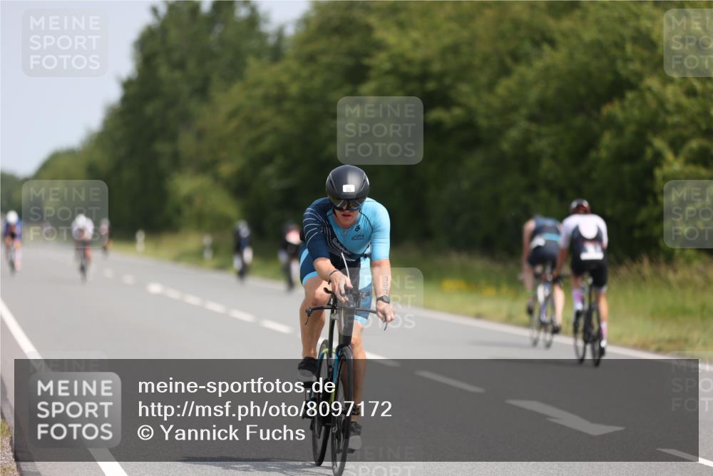 22.06.2025 - Viking Triathlon Yannick Fuchs http://msf.ph/oto/8097172 22.06.2025 11:59:44 Radfahren 124, 207, 223, 225, 230, 480, 501 meine-sportfotos.de