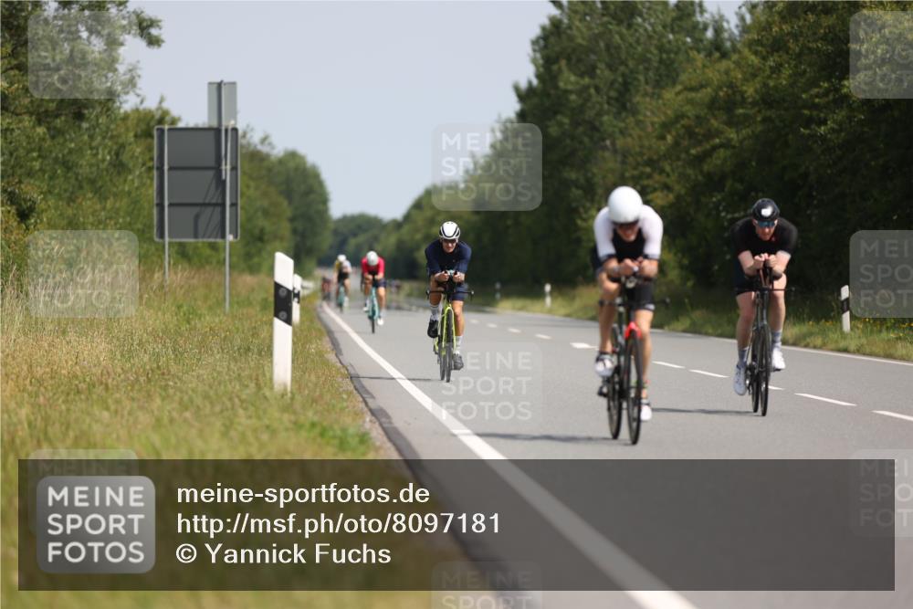 22.06.2025 - Viking Triathlon Yannick Fuchs http://msf.ph/oto/8097181 22.06.2025 11:22:05 Radfahren 1, 80, 101, 187, 323, 455, 473 meine-sportfotos.de
