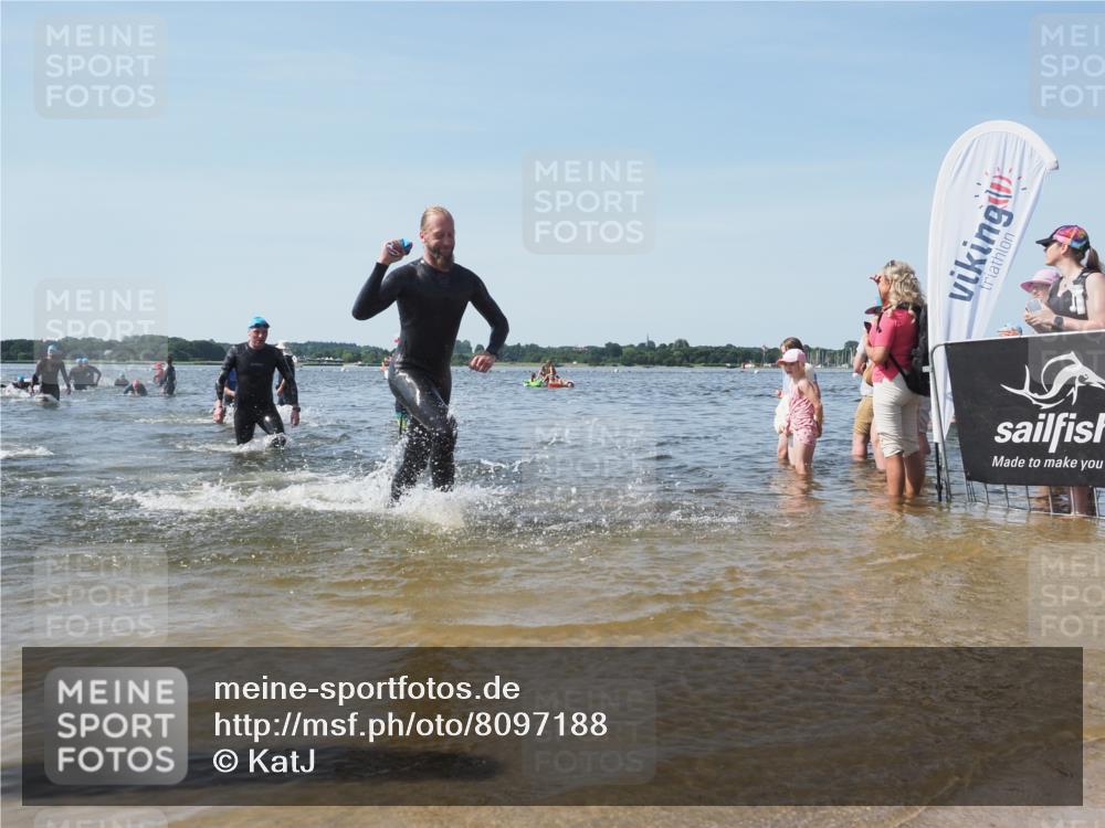 22.06.2025 - Viking Triathlon KatJ http://msf.ph/oto/8097188 22.06.2025 10:31:31 Schwimmen 3, 8, 98, 137, 158, 236, 311, 340, 469, 613, 648 meine-sportfotos.de