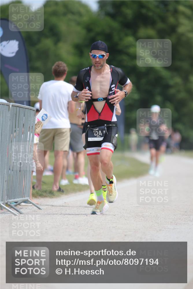 22.06.2025 - Viking Triathlon H.Heesch http://msf.ph/oto/8097194 22.06.2025 13:12:34 Laufen 524, 556, 608 meine-sportfotos.de